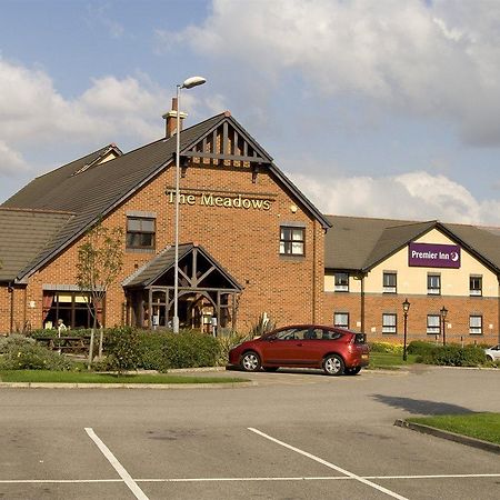Premier Inn Barnsley Wombwell Eksteriør billede